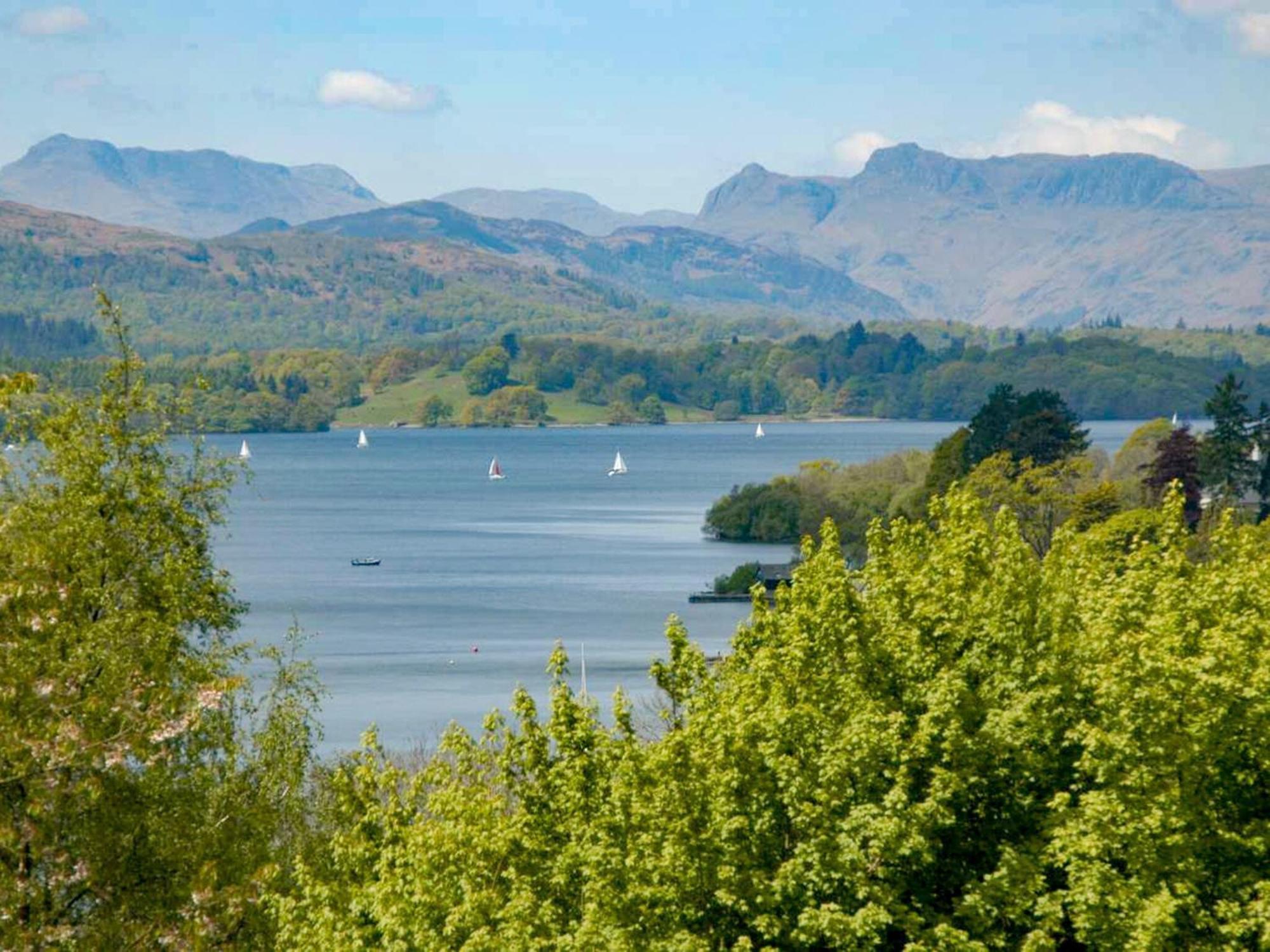 Eskdale Villa Ембълсайд Екстериор снимка